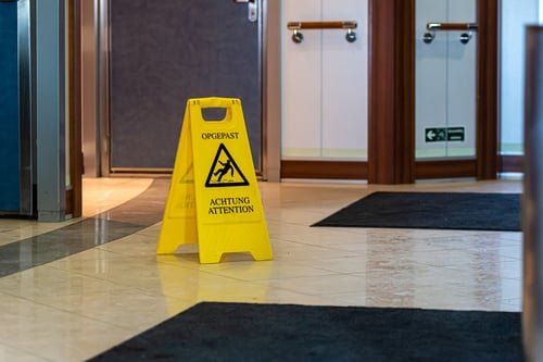 Why Small Businesses in Craig Are Outsourcing Office Cleaning